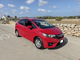 2017/'18 | HONDA FIT *LEATHER PACKAGE* | 13 PETROL |  AUTOMATIC | FULL EXTRAS | LIKE NEW